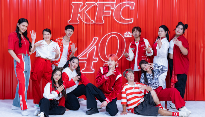 ครบรอบ 40 ปีและวันเกิดผู้พัน KFC ขอบคุณลูกค้า - พนักงาน แถมฟรี! ไก่ทอดให้ลูกค้าทุกคน