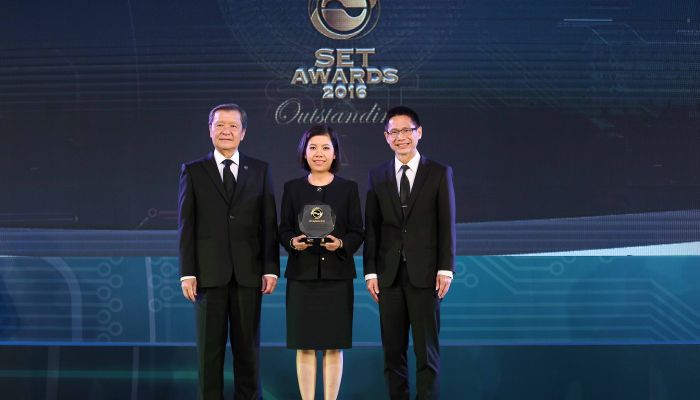 AIS รับรางวัล บริษัทจดทะเบียนด้านนักลงทุนสัมพันธ์ดีเด่น ต่อเนื่องเป็นปีที่ 5