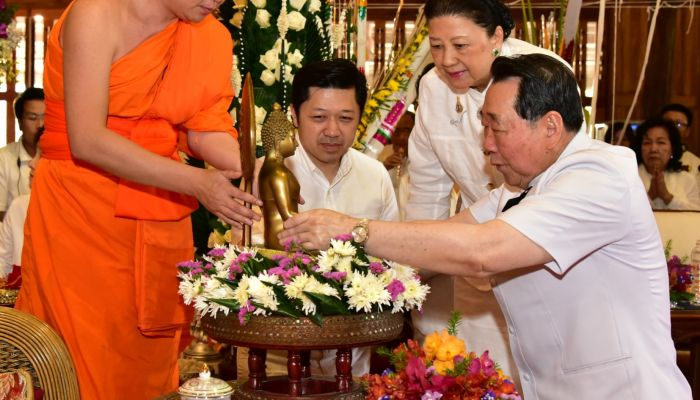 ผู้บริหารทรูและเครือซีพี ร่วมพิธีถวายวิปัสสนาคารนานาชาติ ณ ไร่เชิญตะวัน จ.เชียงราย ศูนย์กลางเผยแผ่พระพุทธศาสนาสู่ประชาคมโลก