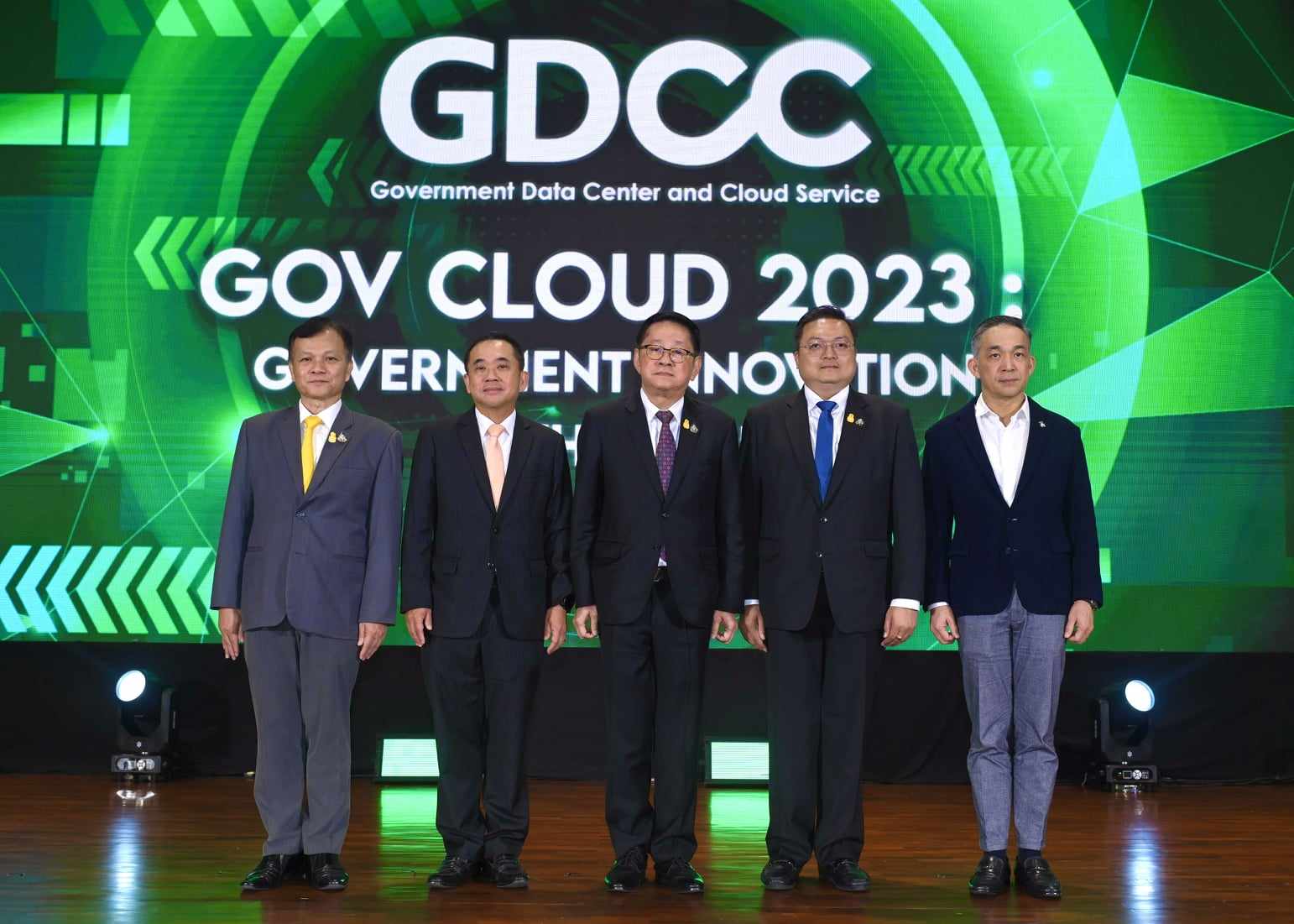 ดีอีเอส ชูนโยบาย Cloud First ต่อยอดคลาวด์กลาง GDCC ผนึก สดช.และ NT ร่วมขยายโครงสร้างพื้นฐานดิจิทัลภาครัฐ  