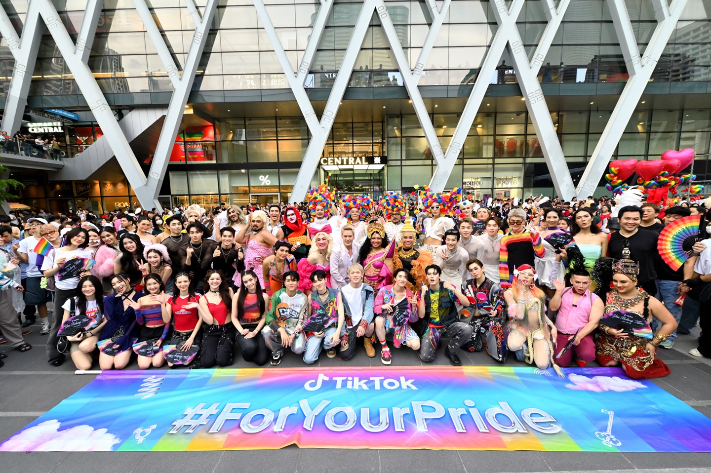 TikTok ฉลอง Pride Month ยกทัพครีเอเตอร์ LGBTQIA+ ไทย และ APAC  ร่วมขบวนพาเหรดสุดสร้างสรรค์ ผลักดันกรุงเทพฯ สู่ Bangkok WorldPride 2028