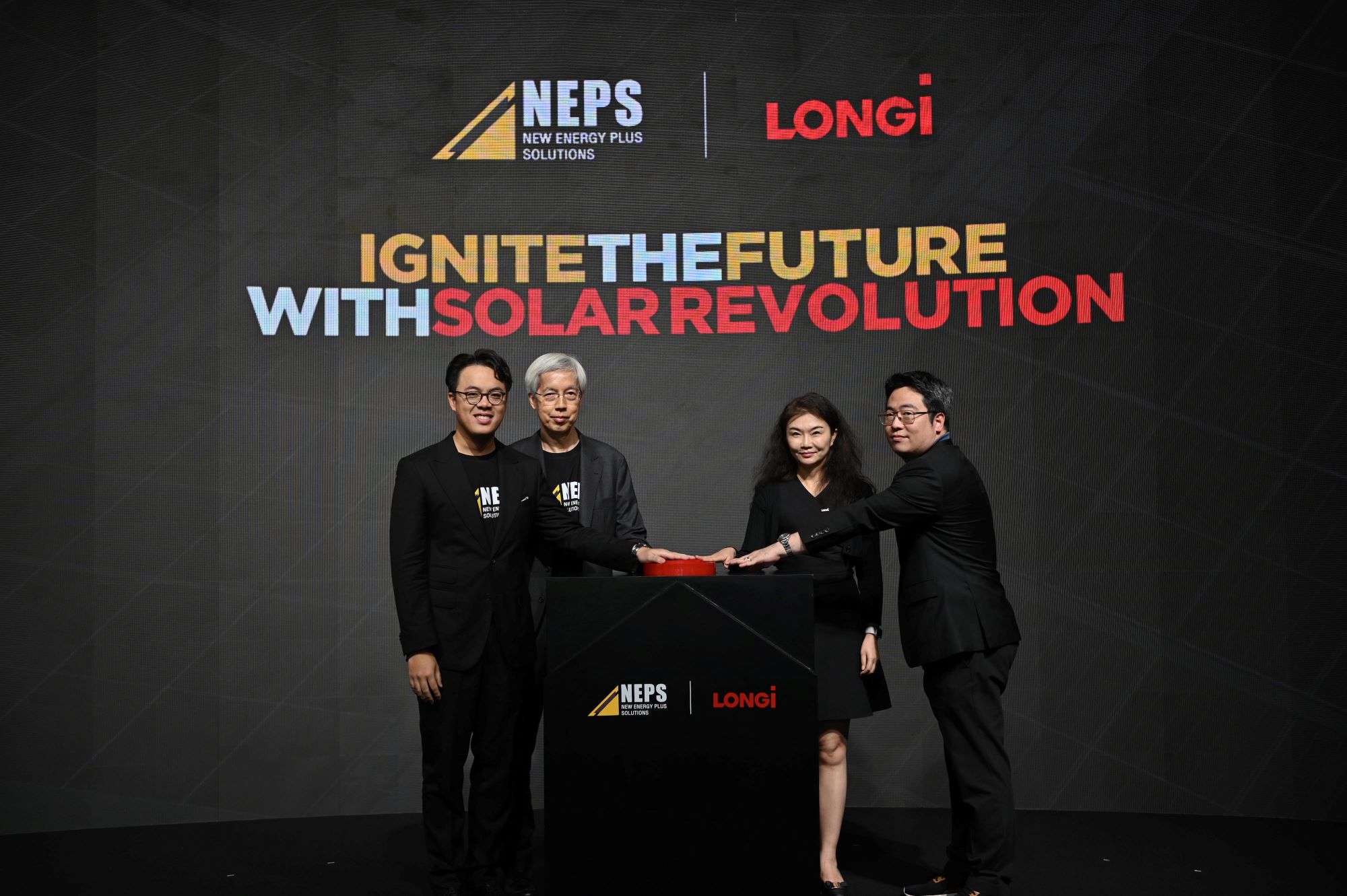 'NEPS' ร่วมมือ “LONGi” เปิดตัวนวัตกรรมโซลาร์ใหม่ระดับโลก 'Ultra Black Solar' และ 'BIPV' ครั้งแรกในไทย!