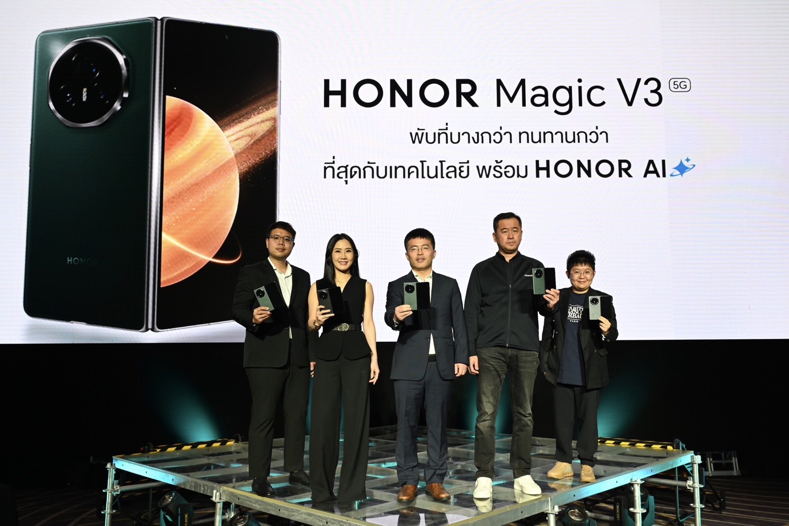 HONOR Magic V3 บางเบากว่า ทนทานกว่า ราคา 54,990 บาท Pre-order 15-23 ต.ค. เอาเครื่องเก่ามาแลก ลดสูงสุด 1 หมื่น + ประกันหน้าจอแตก 1 ปี