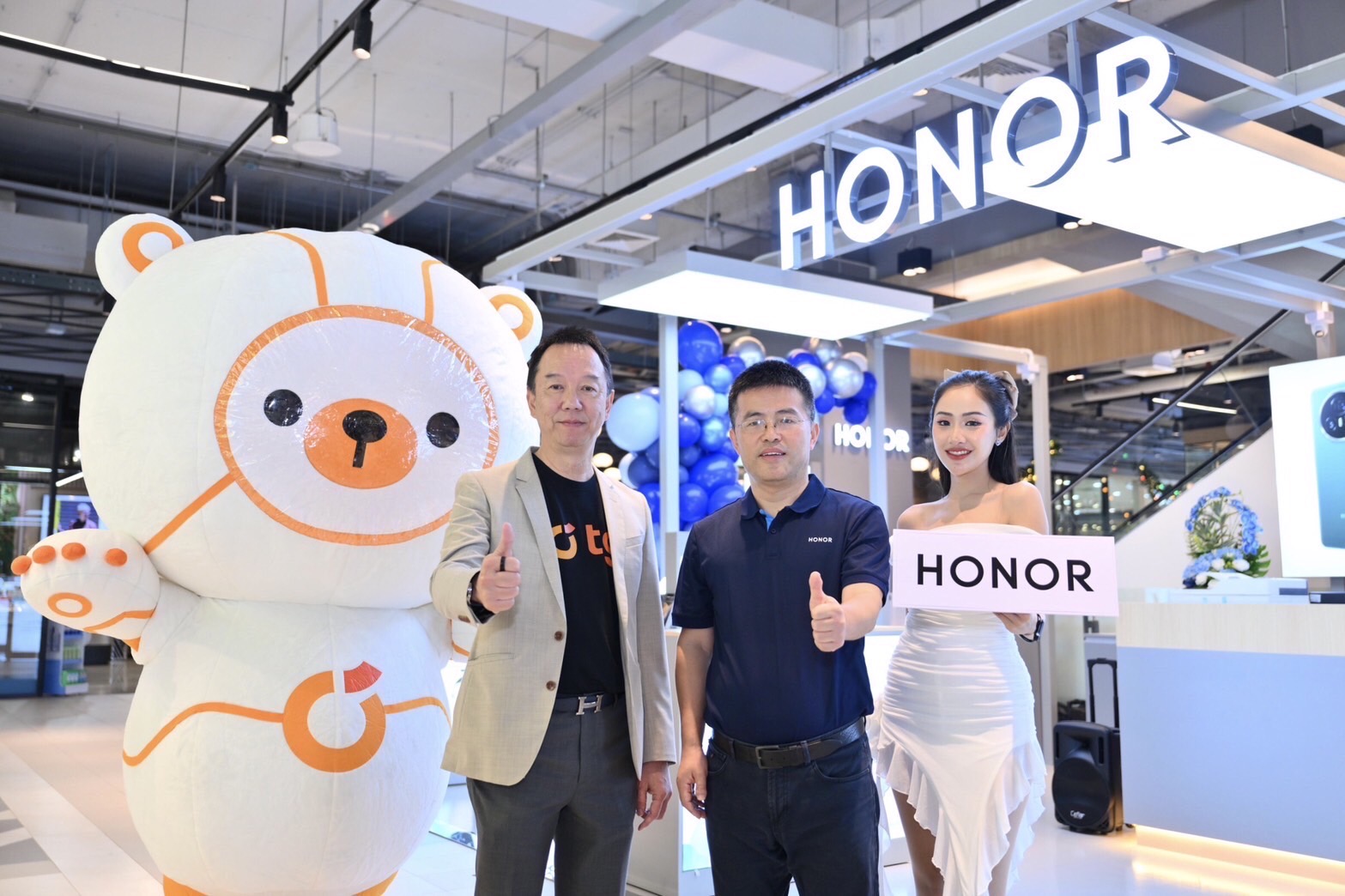 HONOR ผนึก TG เปิด HONOR Experience Store สาขาใหม่! เดอะมอลล์ไลฟ์สโตร์ งามวงศ์วาน พร้อมจัดเต็มโปรโมชันพิเศษและกิจกรรมมากมาย