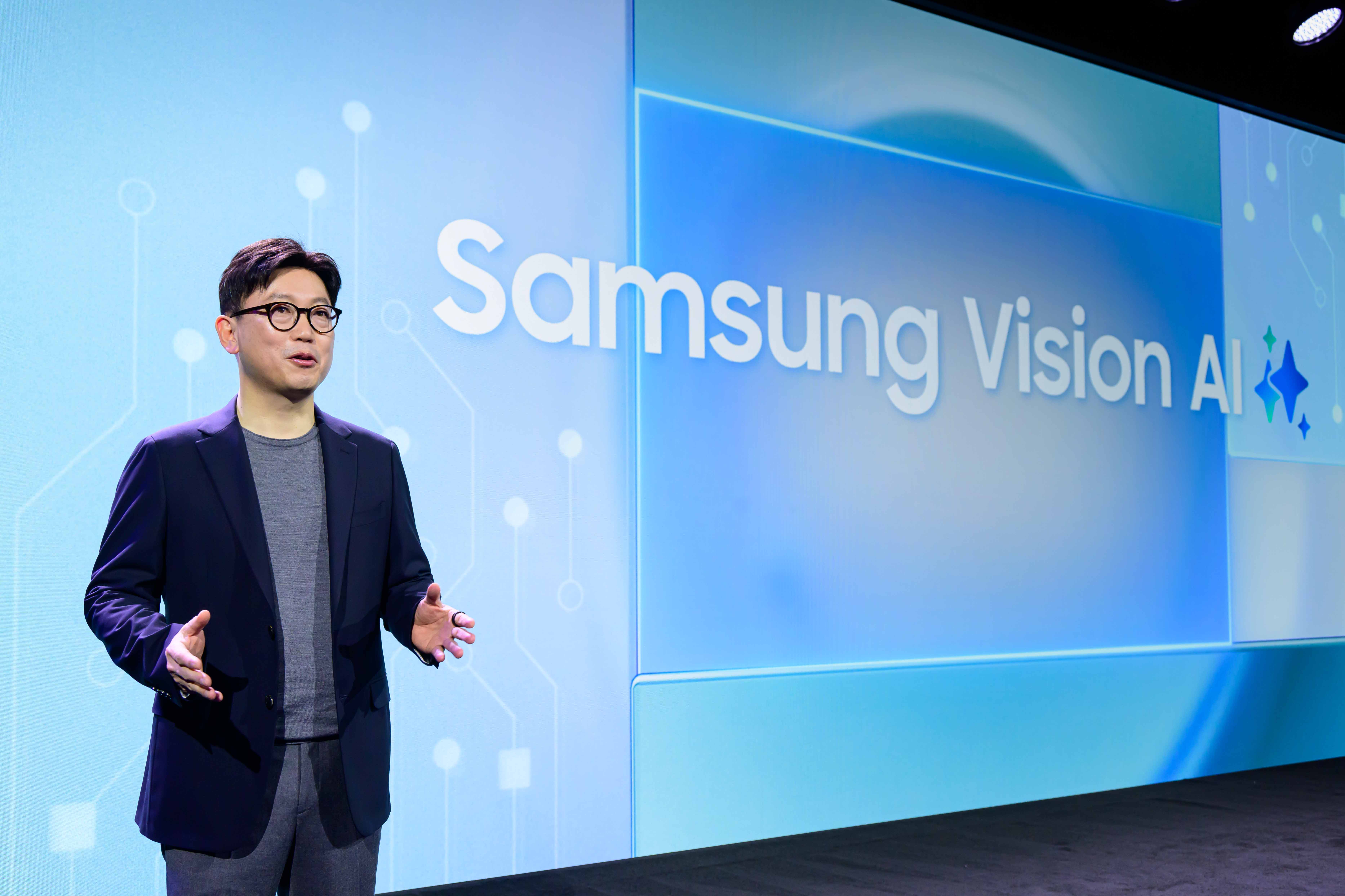 เปิดตัว Samsung Vision AI และนวัตกรรมใหม่ในงาน First Look 2025 จอภาพอัจฉริยะที่ปรับแต่งได้เฉพาะบุคคล