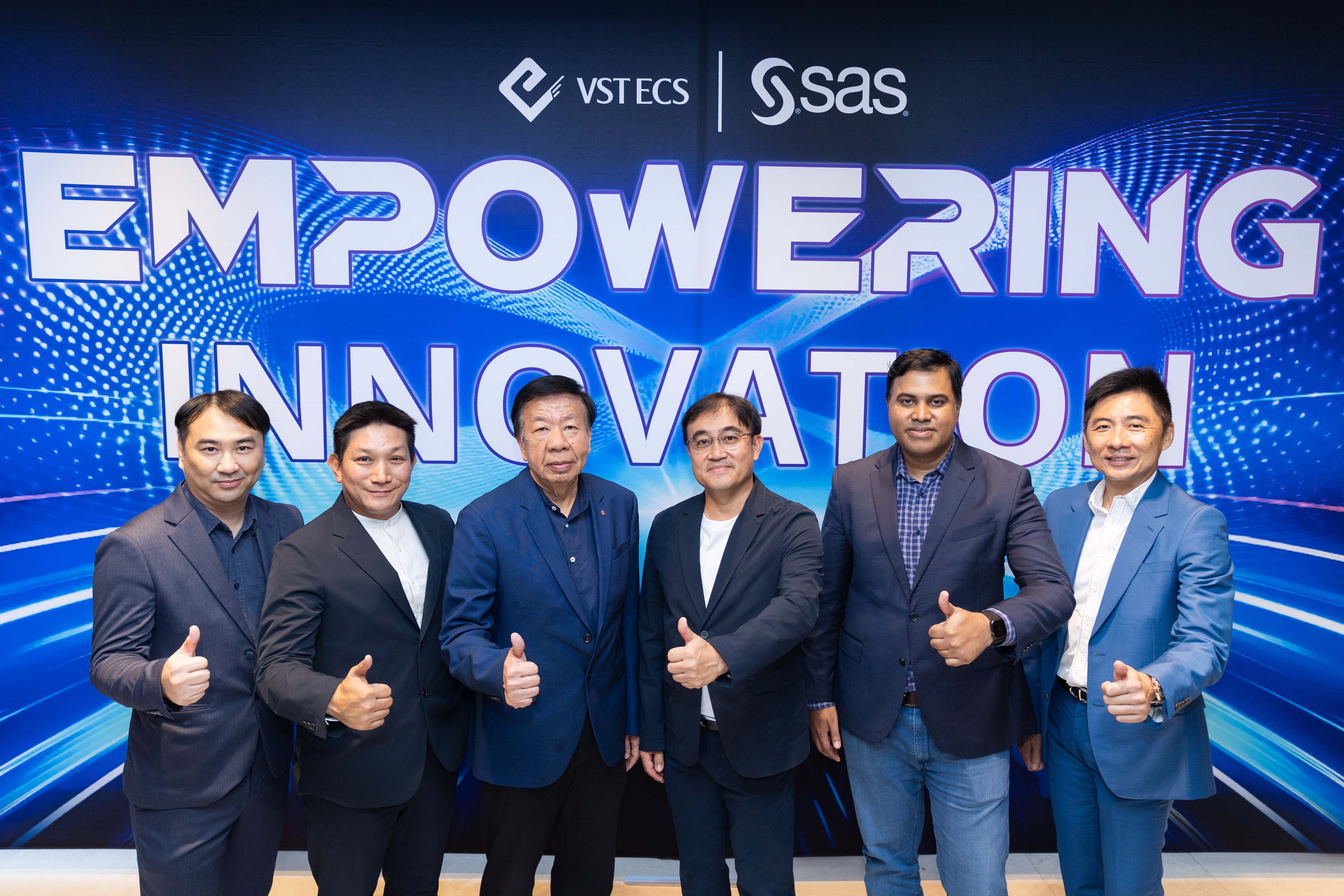 วีเอสที อีซีเอส ย้ำความร่วมมือกับ SAS ลุยตลาด Big Data พร้อมผลักดัน AI วิเคราะห์ข้อมูล ตอบโจทย์กลุ่มลูกค้าธุรกิจในยุคดิจิทัล